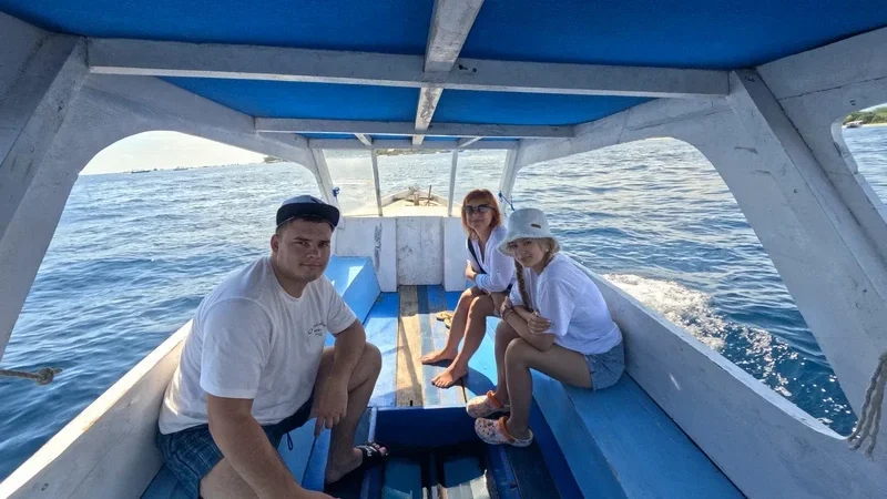 gili-snorkeling-center-gallery-8-800x460 gili-snorkeling-center-gallery-8-800x460