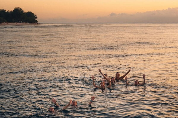shared-Snorkeling-And-Sunset-Trip-2-600x400